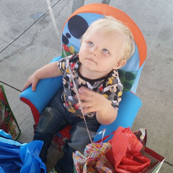 Meet your Posher, Tina - Picture 1 of 1